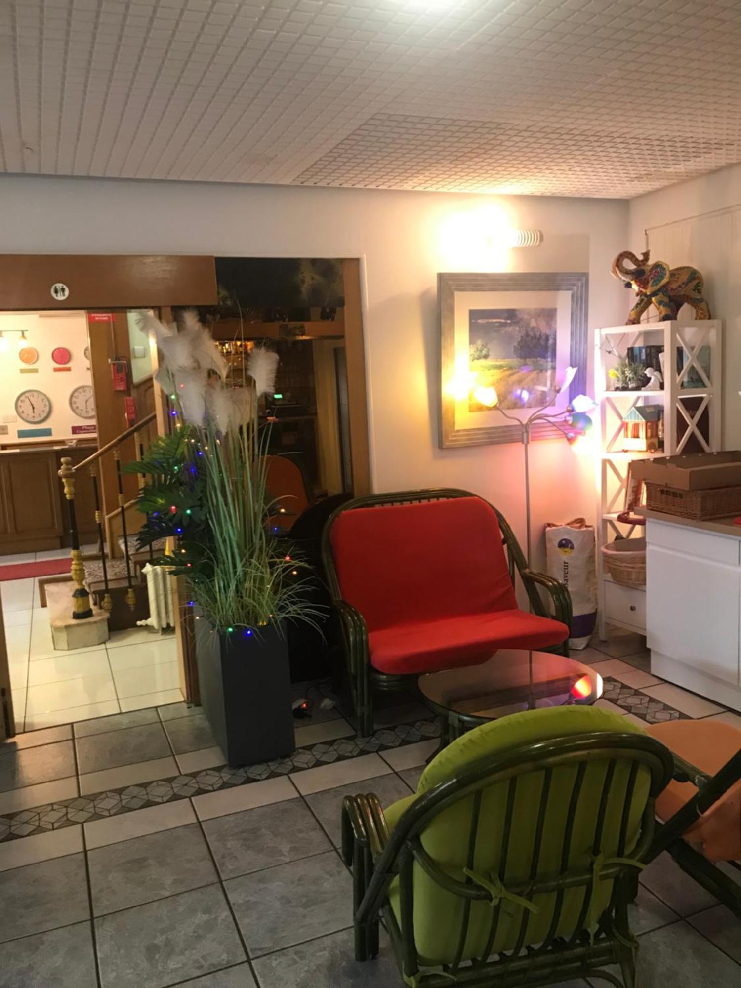 Hotel Couleurs Sud Centre-Ville Gare Charleville-Mézières Zewnętrze zdjęcie