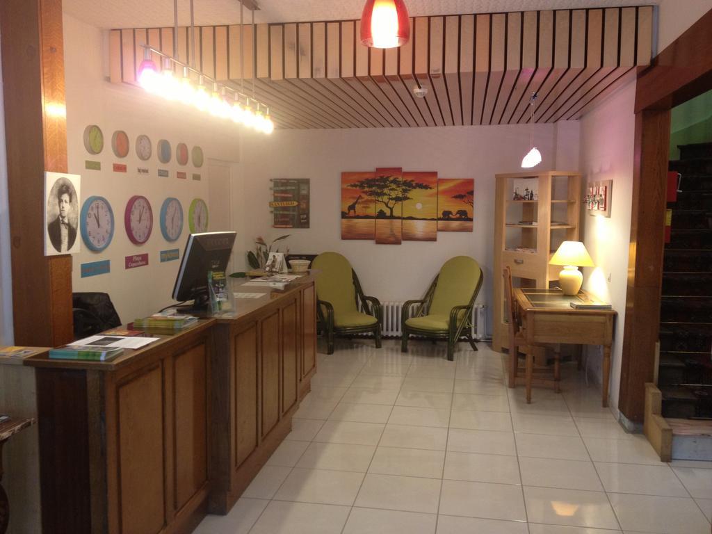 Hotel Couleurs Sud Centre-Ville Gare Charleville-Mézières Zewnętrze zdjęcie